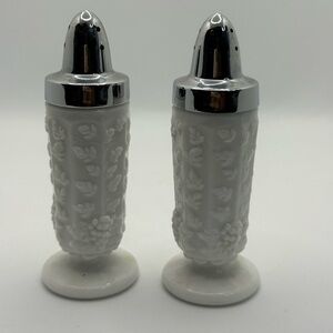 Vintage Westmoreland Paneled Grape White Milk Glass Salt & Pepper